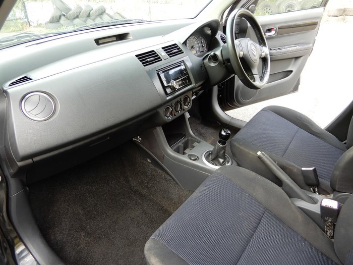 2005 Suzuki Swift RS415 Bluish Black