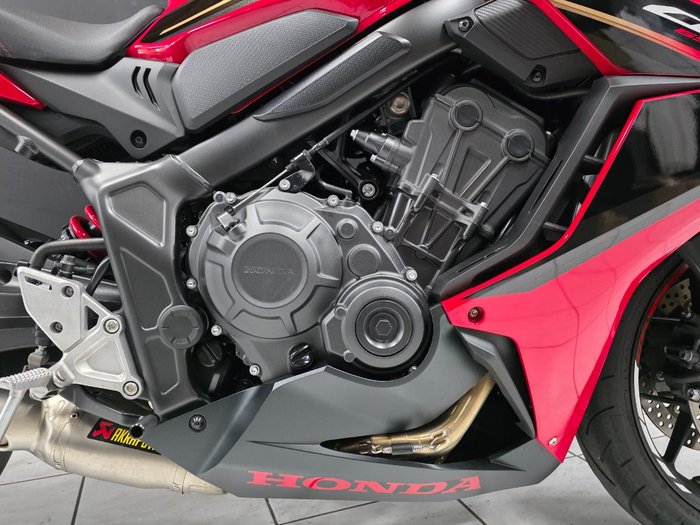 2023 Honda CBR650R Red