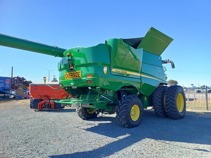 2018 John Deere S790 Green