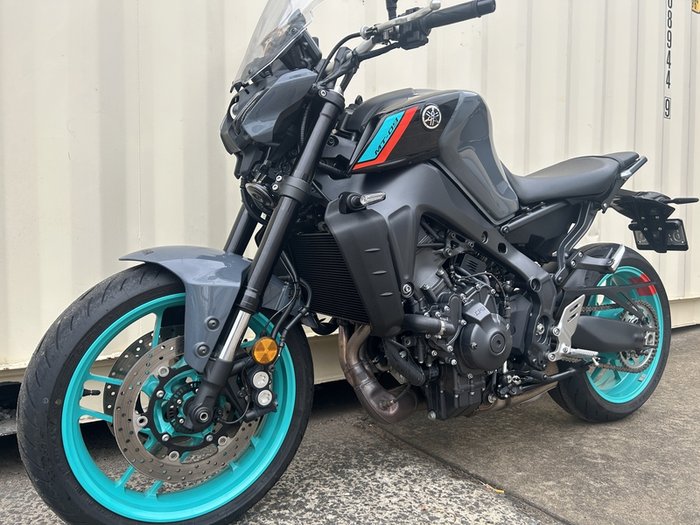 2022 YAMAHA MT-09A ROAD GREY