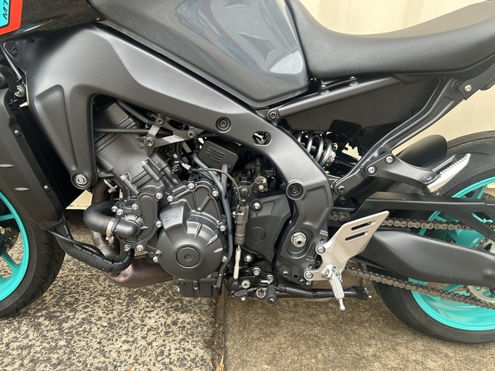 2022 YAMAHA MT-09A ROAD GREY