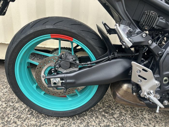 2022 YAMAHA MT-09A ROAD GREY