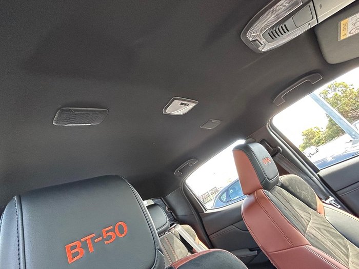 2025 Mazda BT-50 SP