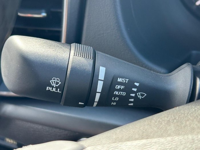 2025 Mazda BT-50 SP