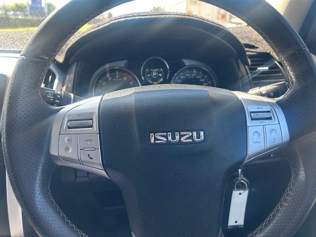 2019 Isuzu MU-X LS-U MY19 4x2 Silky White