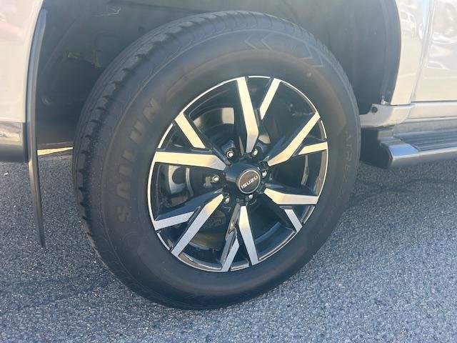 2019 Isuzu MU-X LS-U MY19 4x2 Silky White