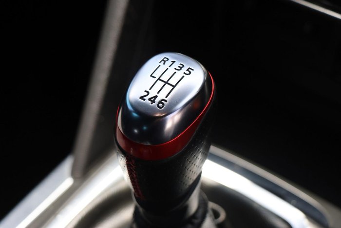 2019 Renault Megane R.S. 280 BFB Orange Tonic