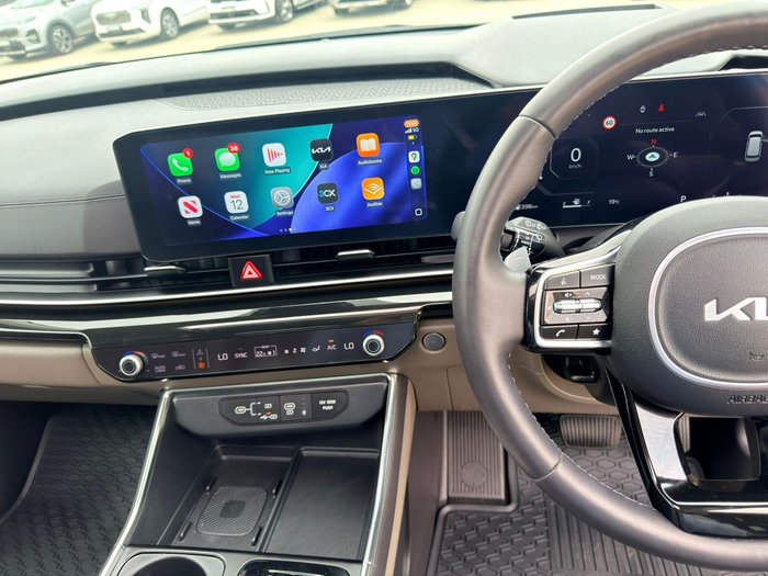 2024 Kia Carnival GT-Line