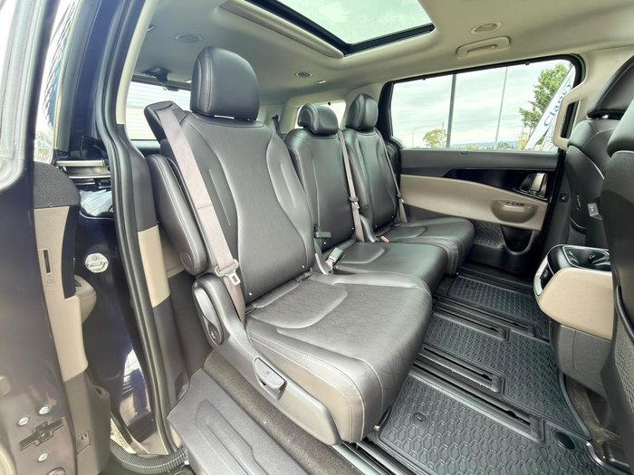 2024 Kia Carnival GT-Line