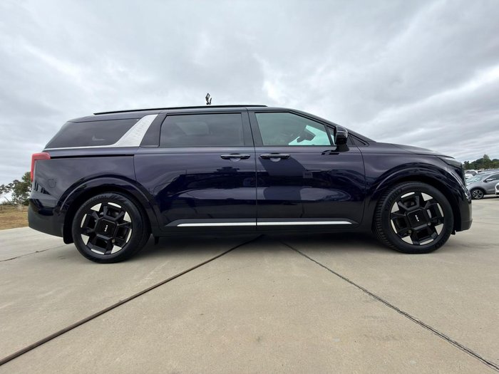 2024 Kia Carnival GT-Line