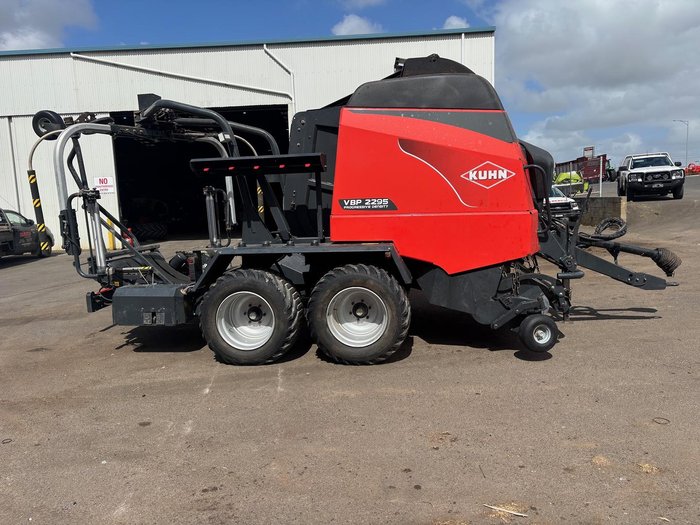 2017 Kuhn Vbp 2295