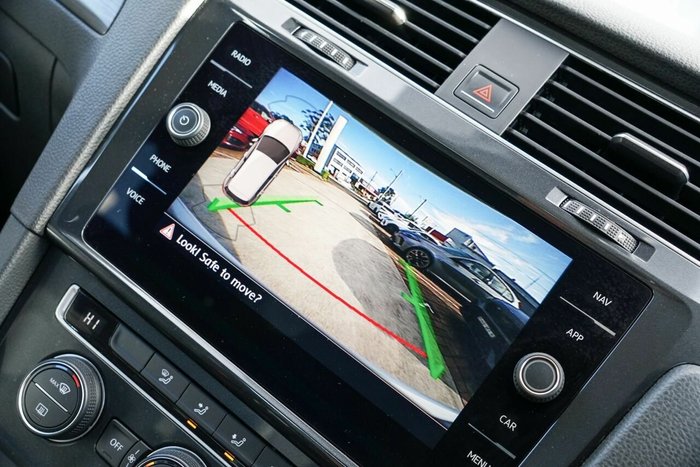 2025 Volkswagen Golf 110TSI Life