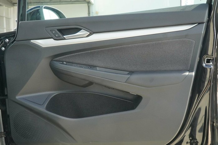 2025 Volkswagen Golf 110TSI Life