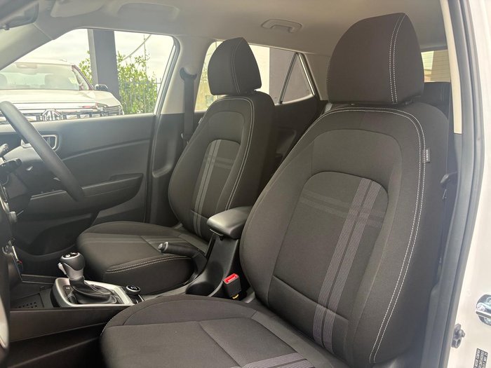 2025 Hyundai Venue Active