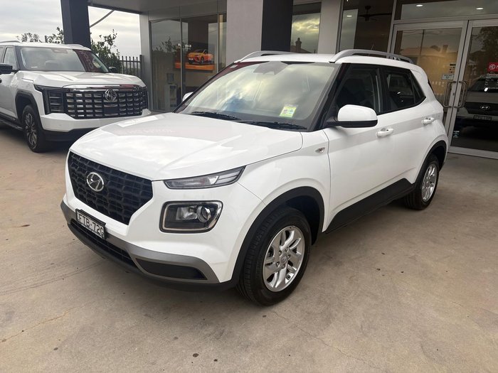 2025 Hyundai Venue Active