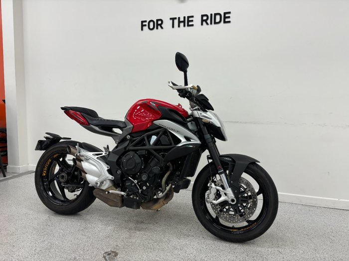 2016 M.V. Agusta BRUTALE 800 EAS CHROME