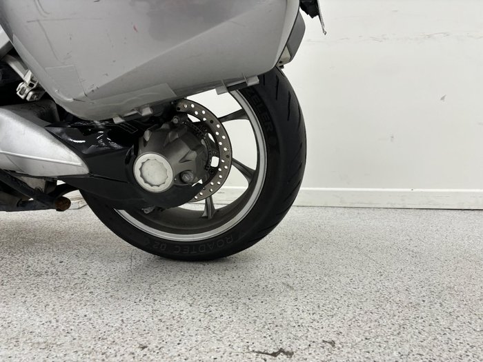 2010 Honda VFR1200F Silver