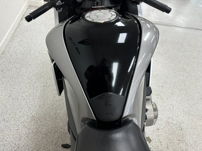 2010 Honda VFR1200F Silver