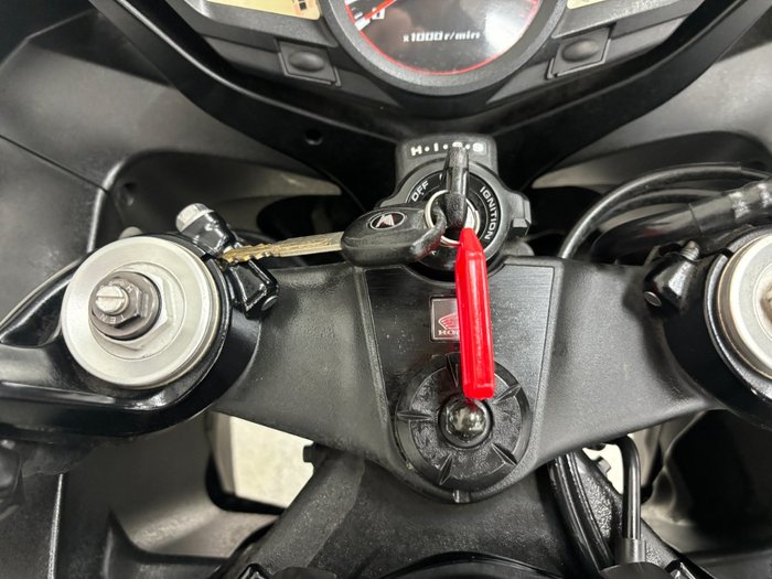 2010 Honda VFR1200F Silver