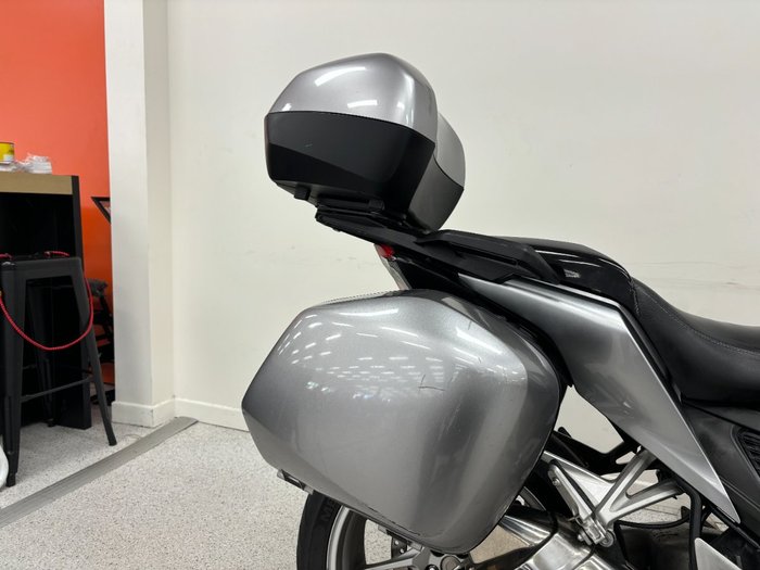 2010 Honda VFR1200F Silver