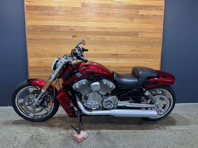 2015 Harley-davidson VRSCF MUSCLE Red
