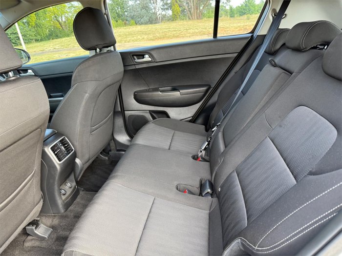 2016 KIA SPORTAGE Si (FWD)