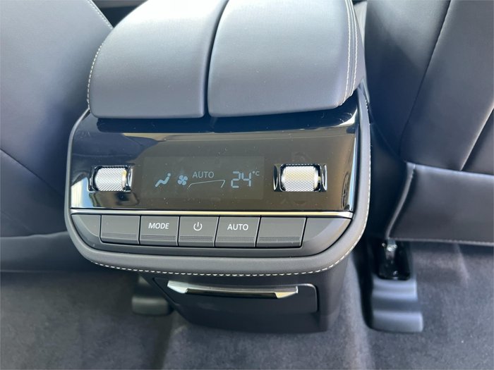 2025 LDV D90 EXECUTIVE (2WD)