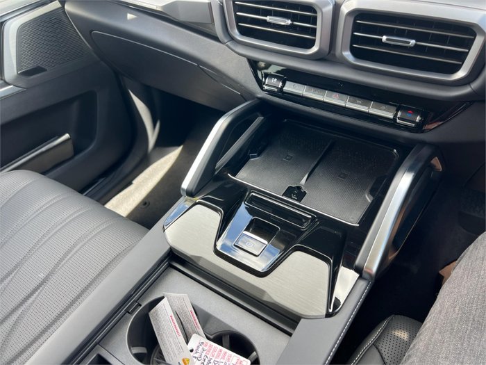 2025 LDV D90 EXECUTIVE (2WD)