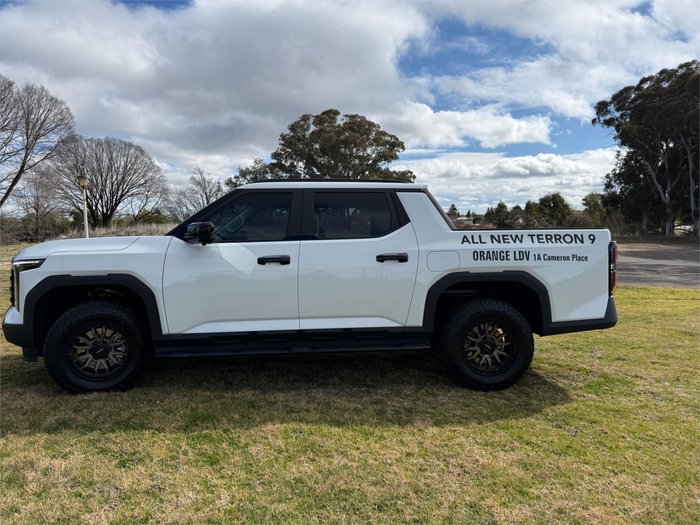 2025 LDV TERRON 9 ORIGIN