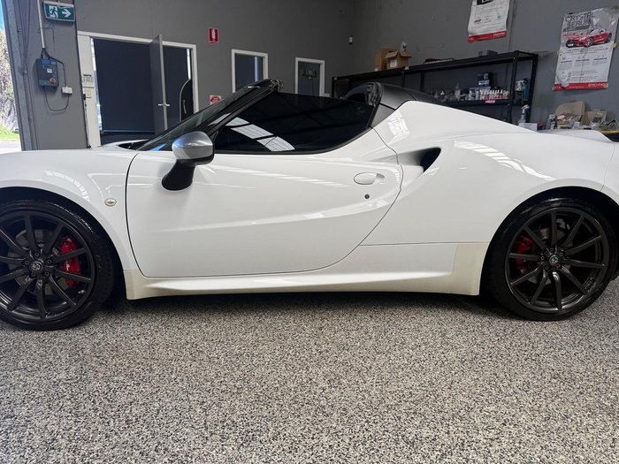 2018 Alfa Romeo 4C Series 1 White