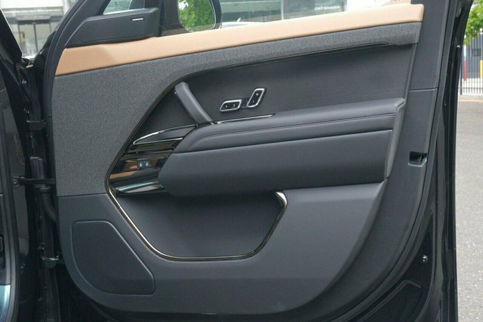 2025 Land Rover Range Rover Sport D250 Dynamic SE L461 MY25 AWD Santorini Black