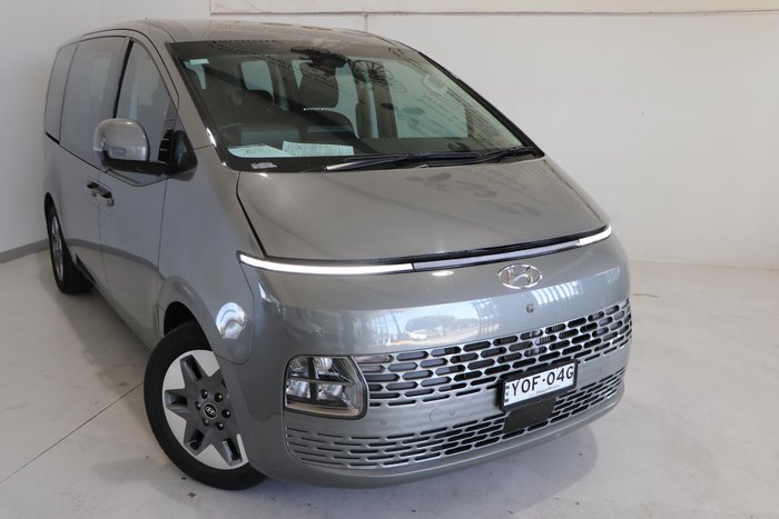 2023 Hyundai STARIA
