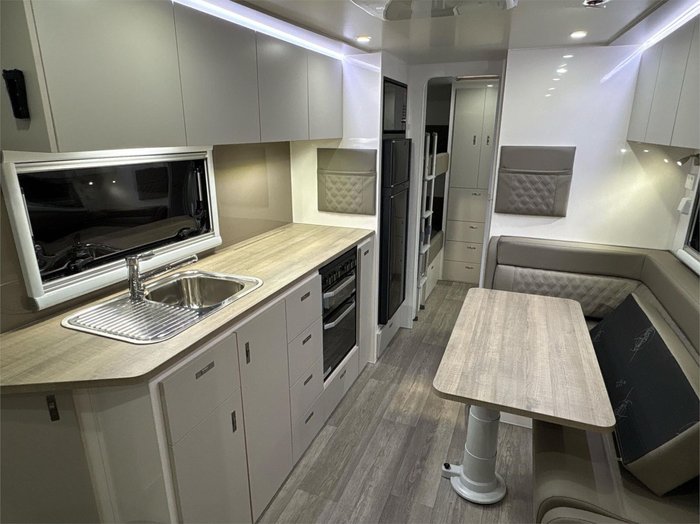 2025 Essential Caravans Cruiser