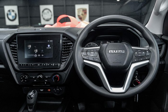 2021 Isuzu D-MAX SX MY21 4X4 Dual Range Mineral White