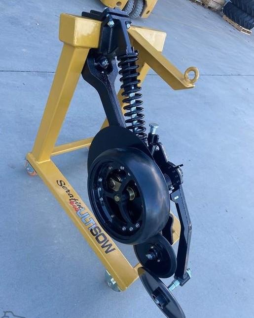 0 Serafin Single Disc Row Unit Black