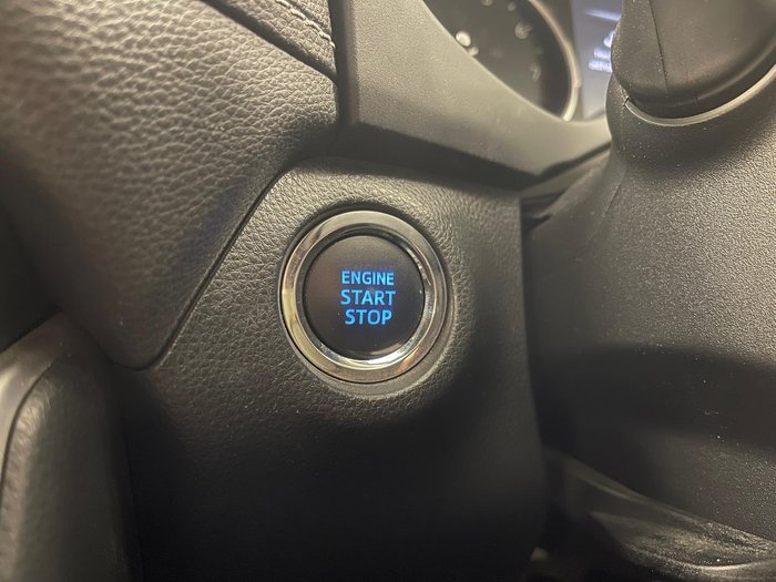 2019 Toyota RAV4 GXL MXAA52R Glacier White