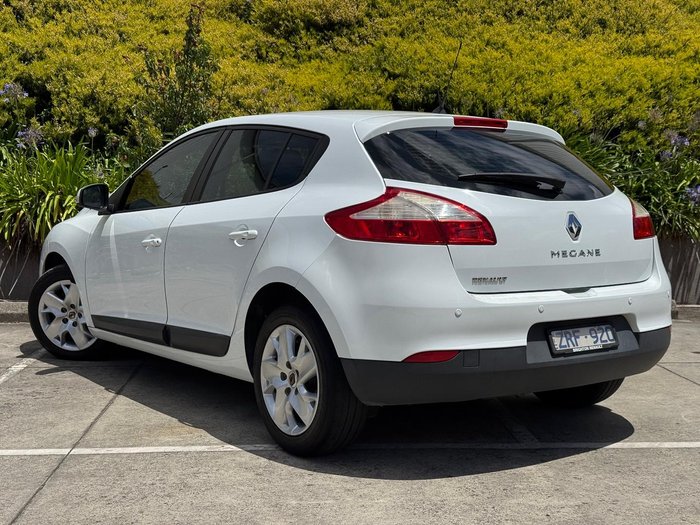2013 Renault Megane Expression III B95 MY13 Glacier White