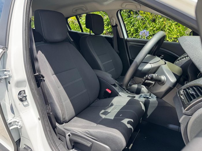 2013 Renault Megane Expression III B95 MY13 Glacier White