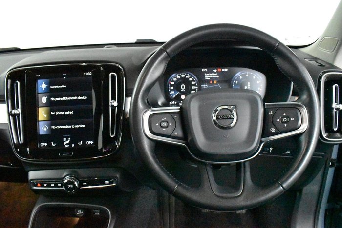 2020 Volvo XC40 T4 Momentum