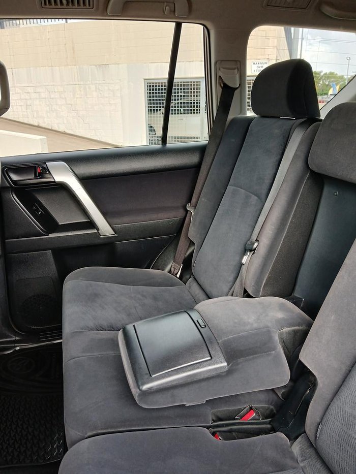 2023 Toyota Landcruiser Prado GXL