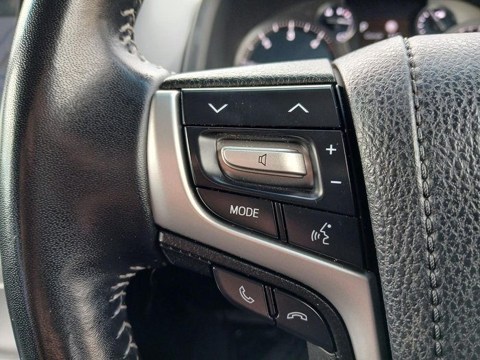 2023 Toyota Landcruiser Prado GXL