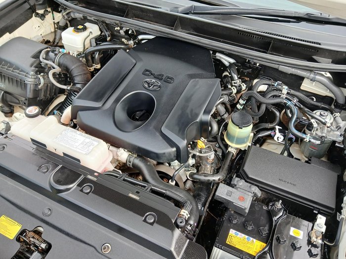 2023 Toyota Landcruiser Prado GXL