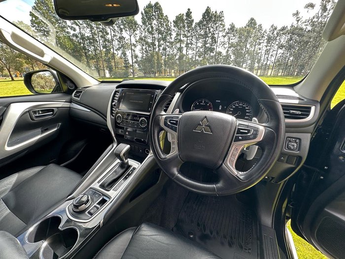 2019 Mitsubishi Pajero Sport GLS