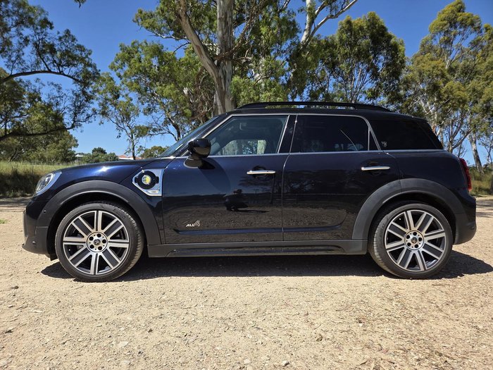 2022 MINI Countryman Cooper SE Classic