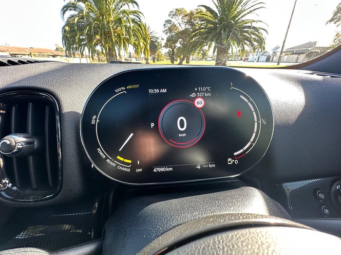 2022 MINI Countryman Cooper SE MINI Yours