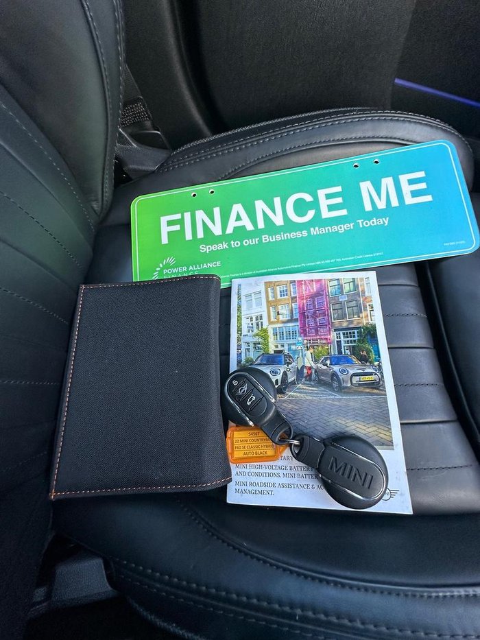 2022 MINI Countryman Cooper SE Classic