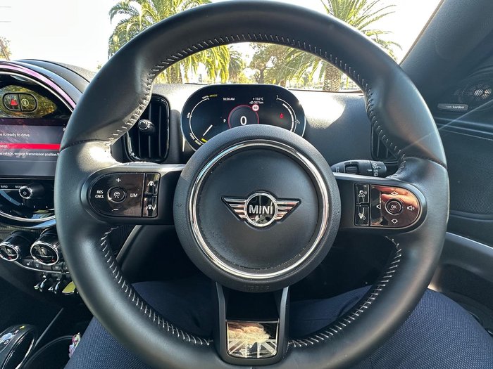 2022 MINI Countryman Cooper SE Classic