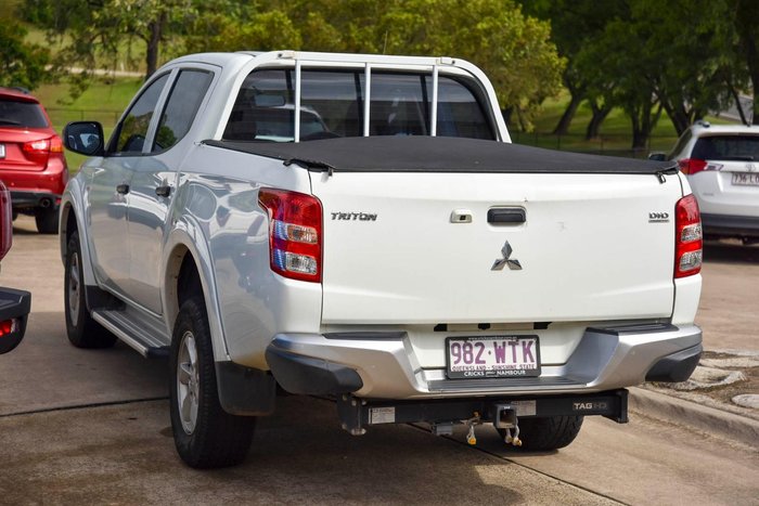 2016 Mitsubishi Triton GLX+