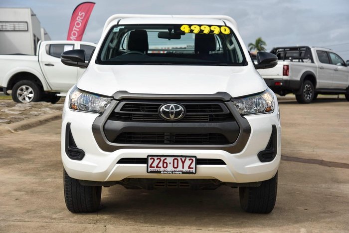 2022 Toyota Hilux SR