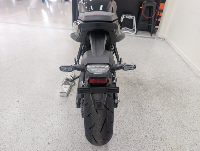 2026 Suzuki 2026 Suzuki 800CC GSX-8TT Road Black